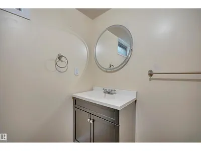 13339 131 ST NW photo 19