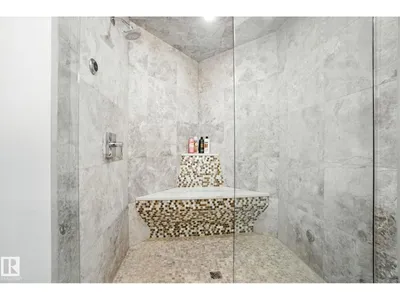 11823 SASKATCHEWAN DR NW photo 30