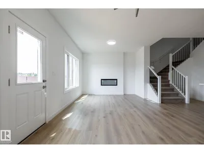3036 197 ST NW photo 11