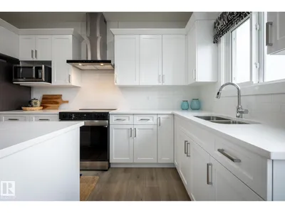 20818 15A AV NW photo 12
