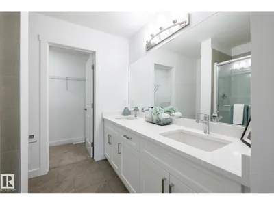 20818 15A AV NW photo 16