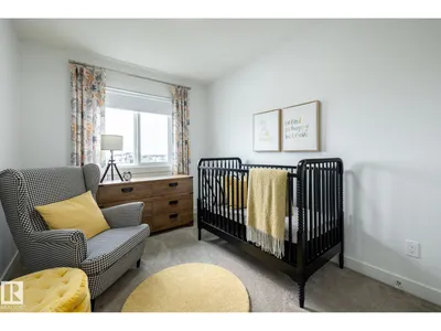 555 172 AV NE photo 16
