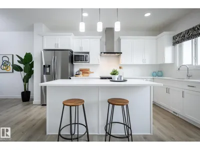 555 172 AV NE photo 7