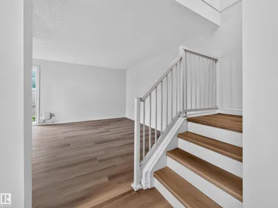 14644 25 ST NW photo 5