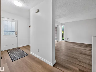 14644 25 ST NW photo 9