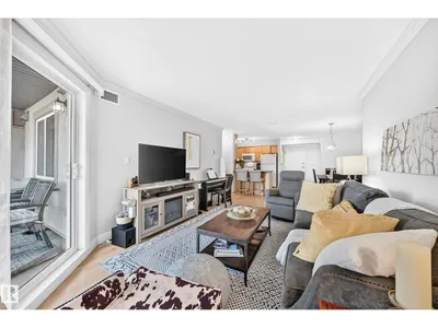 #430 13005 140 AV NW photo 21