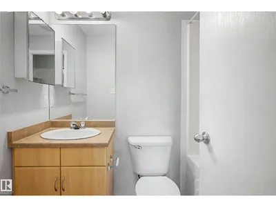 #204 2430 GUARDIAN RD NW photo 23