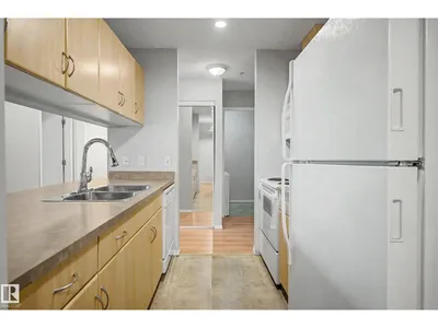 #204 2430 GUARDIAN RD NW photo 7