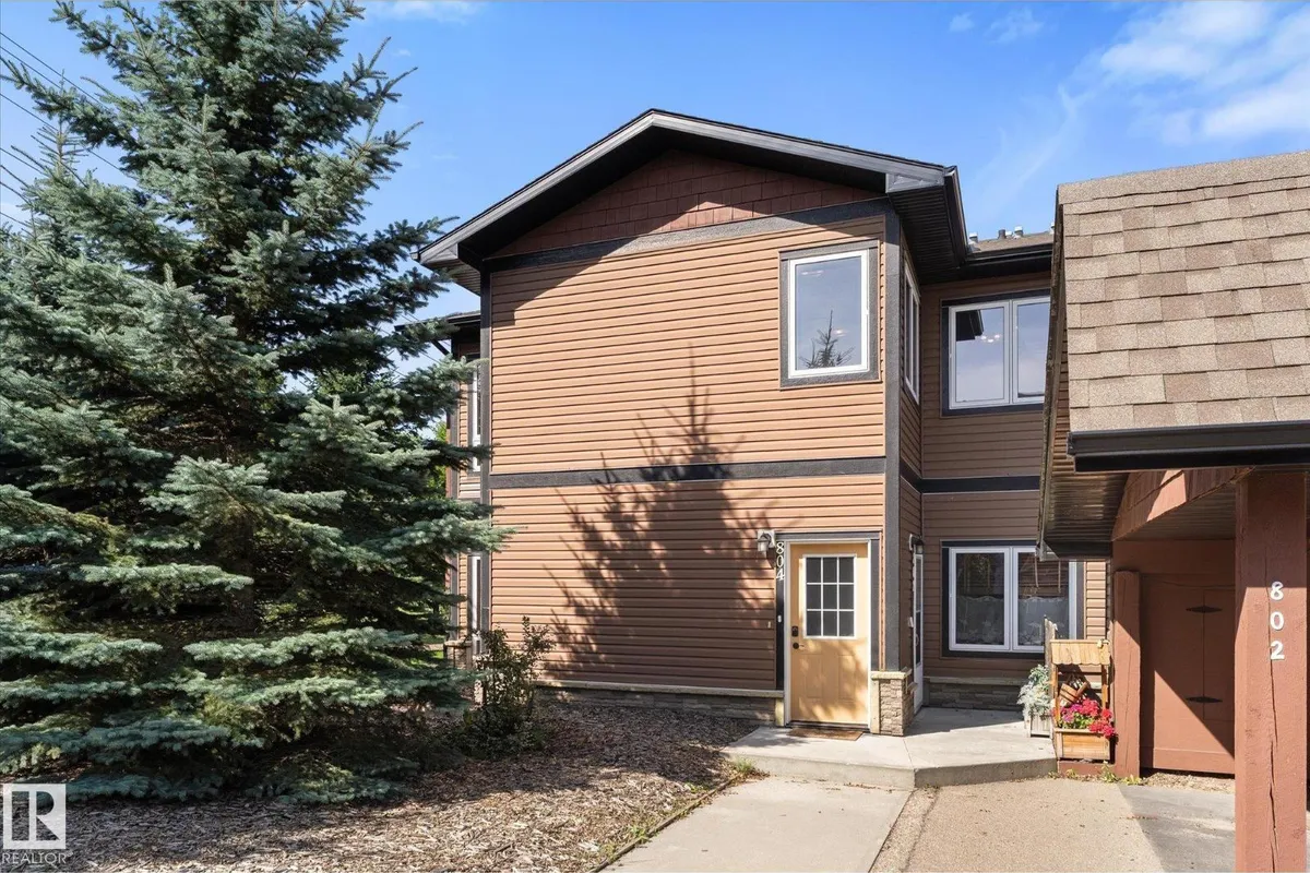 804 GRAYBRIAR GR exterior