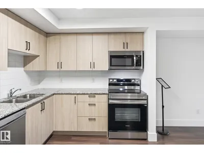 #302 9504 182 ST NW photo 12