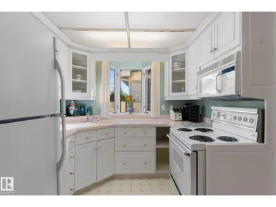 12227 58 ST NW photo 19