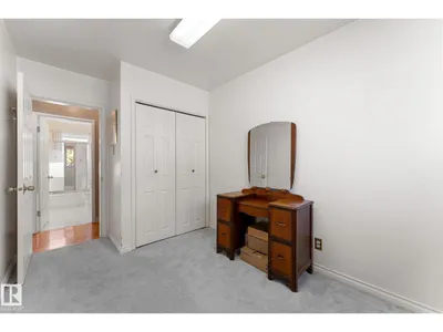 12227 58 ST NW photo 24