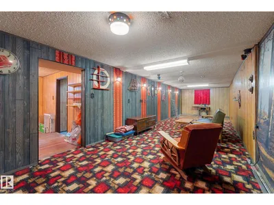 12227 58 ST NW photo 35
