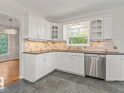 11631 130 ST NW photo 12