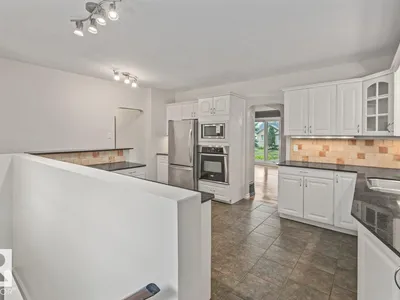 11631 130 ST NW photo 14