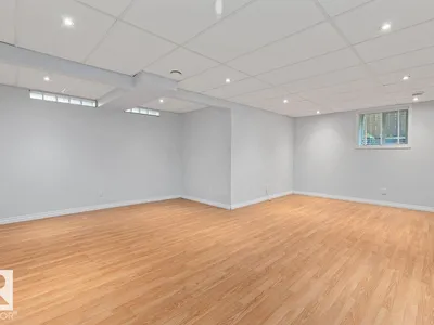 11631 130 ST NW photo 19