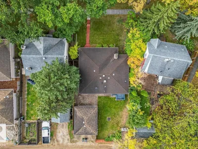 11631 130 ST NW photo 31