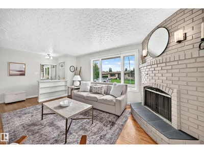 16406 87a AV NW photo 16