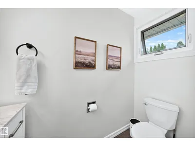 16406 87a AV NW photo 23