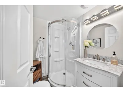 16406 87a AV NW photo 42