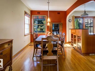 10514 127 Street NW photo 14