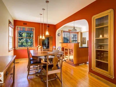 10514 127 Street NW photo 15