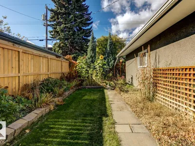10514 127 Street NW photo 56