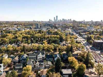 10514 127 Street NW photo 66