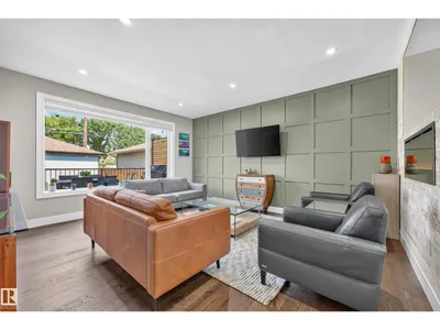 7544 78 AV NW photo 18