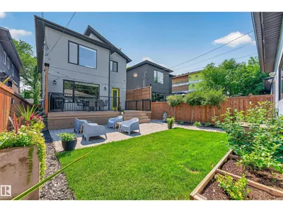 7544 78 AV NW photo 59