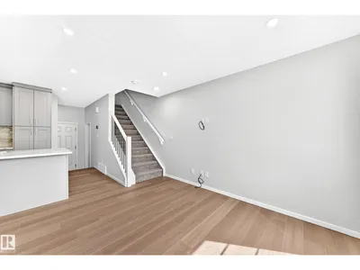 1081 Hearthstone BV photo 15