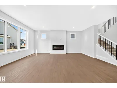 1029 Fieldstone VW photo 16
