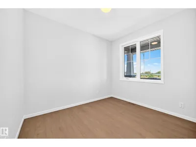 1029 Fieldstone VW photo 21
