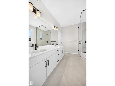 1029 Fieldstone VW photo 34