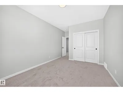 1029 Fieldstone VW photo 38