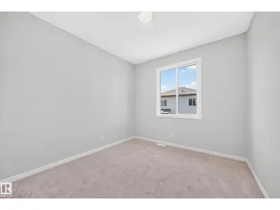 1029 Fieldstone VW photo 41