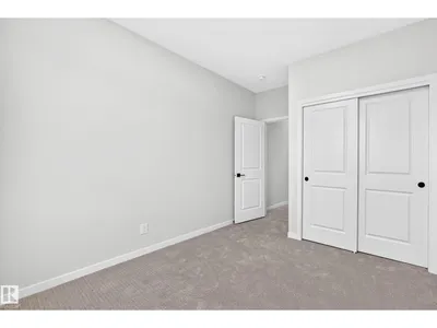 1029 Fieldstone VW photo 42