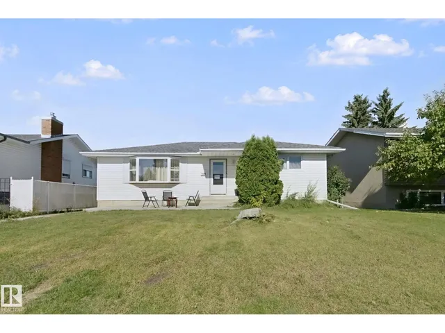 8508 149A AV NW, Edmonton