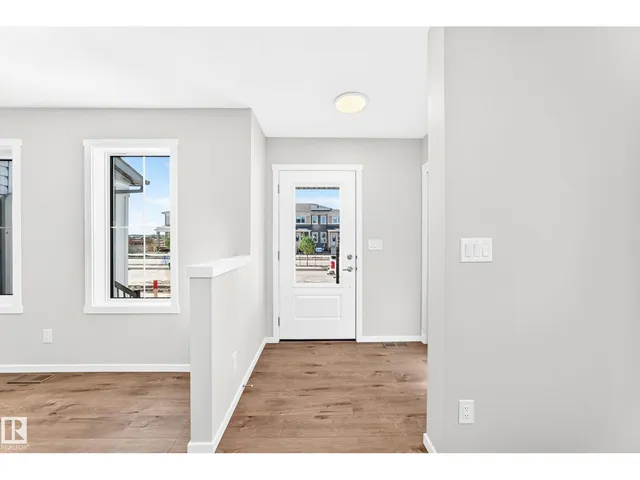 1089 Hearthstone BV, Sherwood Park