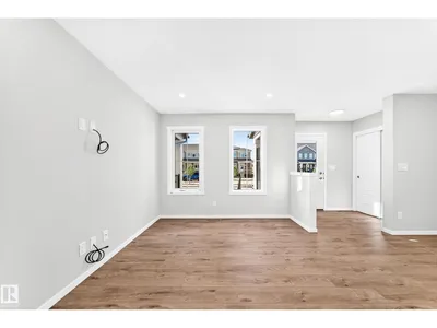 1089 Hearthstone BV photo 11