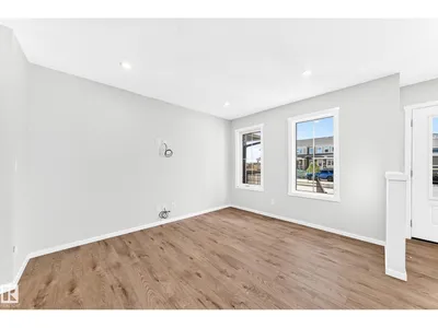 1089 Hearthstone BV photo 12