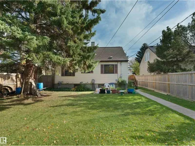 6810 110 ST NW photo 28