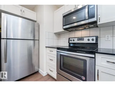 #81 1530 TAMARACK BV NW photo 11