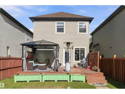 12035 18 AV SW photo 33