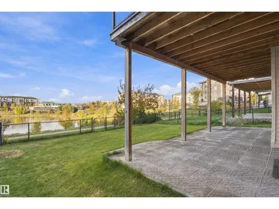 5708 12 AV SW photo 50