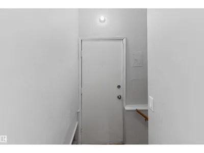13003 SHERBROOKE AV NW photo 18