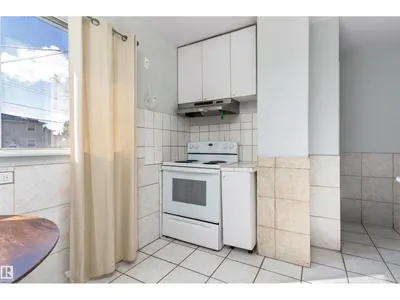 13003 SHERBROOKE AV NW photo 8