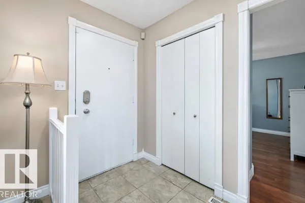 3511 73 ST NW photo 2