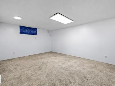 3511 73 ST NW photo 25