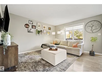 6520 59 AV photo 10